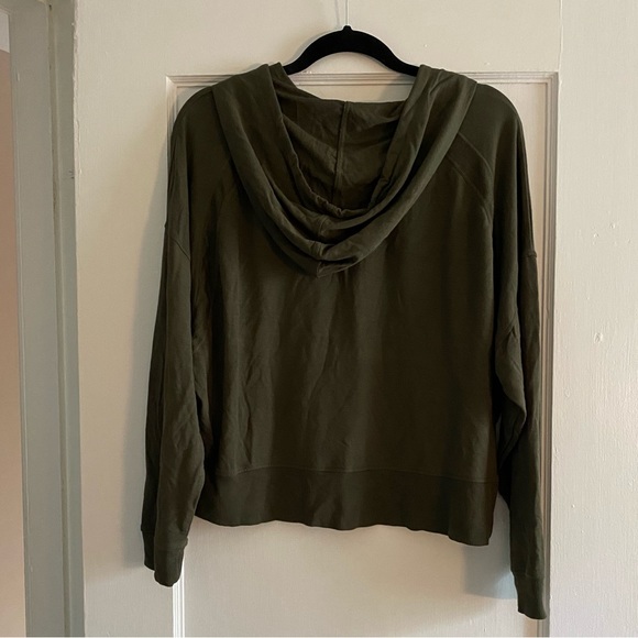 Lightweight 1/2 Zip Hoodie - NWOT - Picture 2 of 4